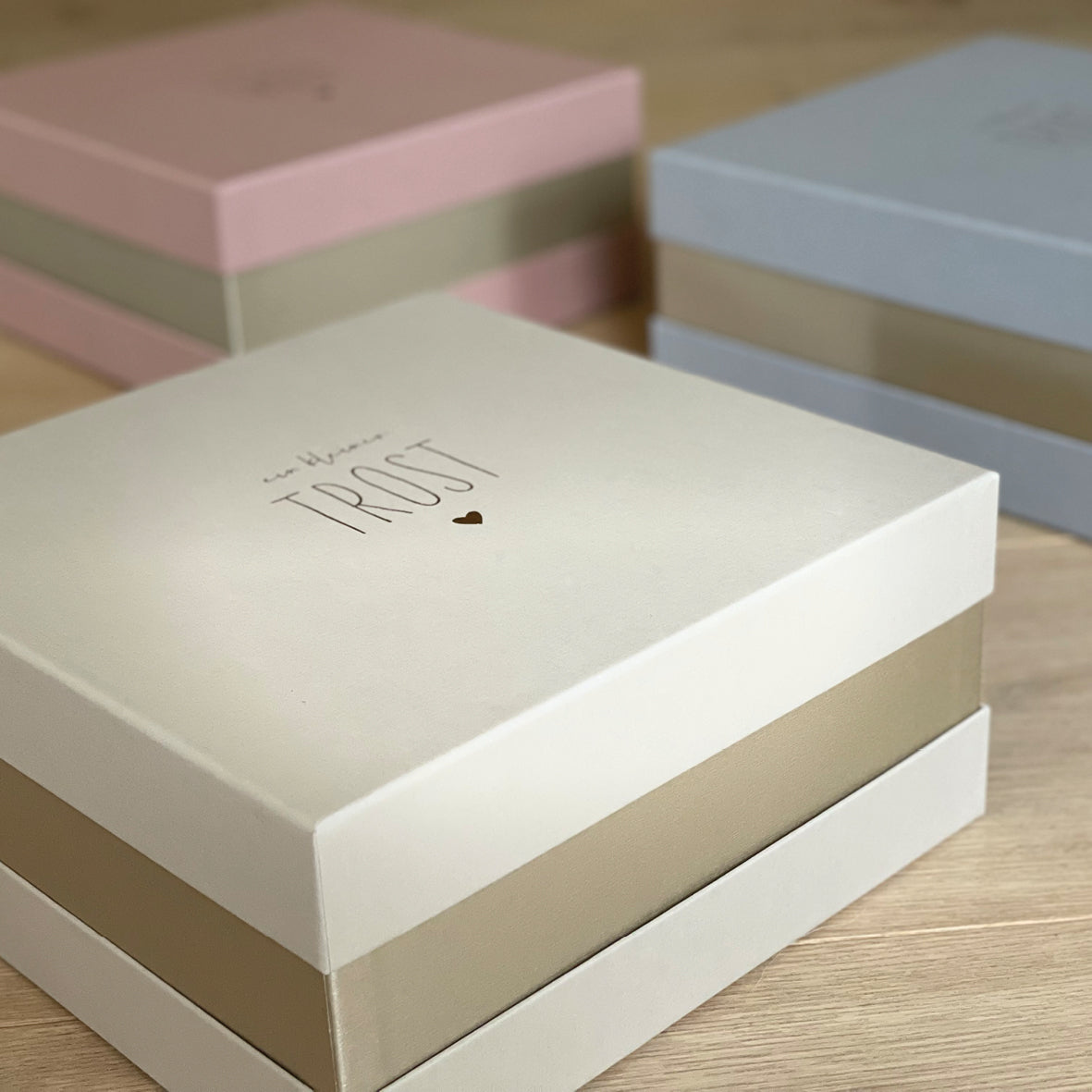 Lovely Boxes Trostbox Trauergeschenk in drei Farben 